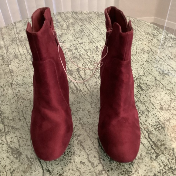 Women's Burgundy Suede Ankle Boots - Picture 2 of 4